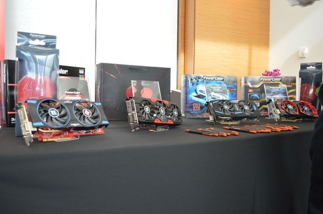 PowerColor Radeon R9 270X R9 280X karty graficzne zdjęcie