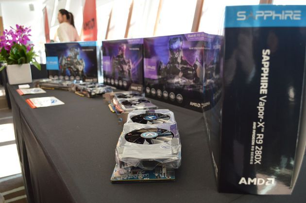 Sapphire Radeon R9 270X R9 280X karty graficzne zdjęcie