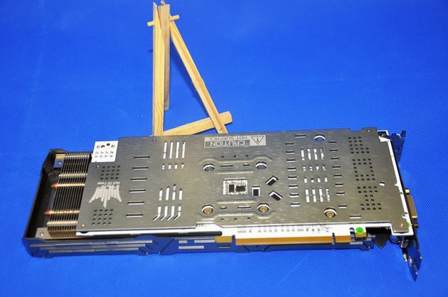 Galaxy GeForce GTX 750 Ti HOF karta graficzna tył