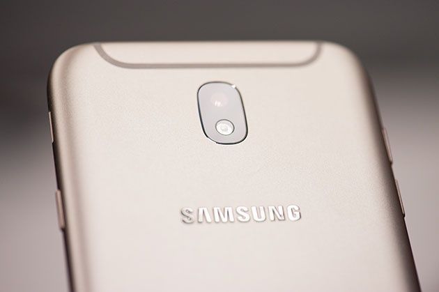 Galaxy J7 2017 Dual SIM - aparat tylny