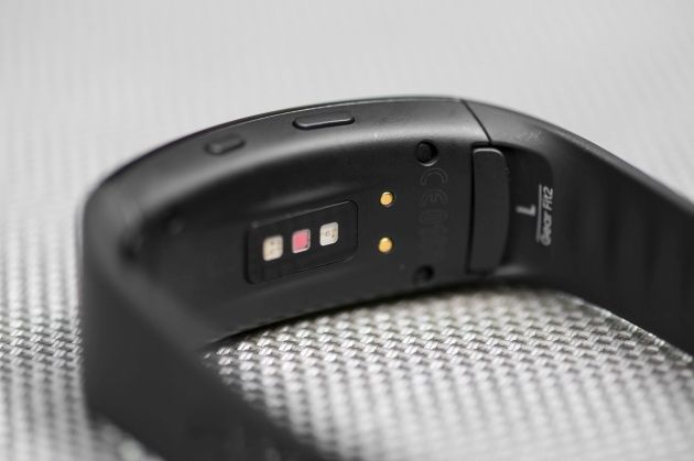 Samsung Gear Fit 2 tył