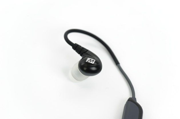 MEE Audio X8 obudowa słuchawek