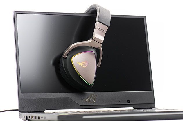 ASUS ROG Delta - słuchawki LED RGB