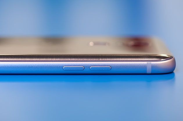 LG Q7 - telefon ze standardem militarnym MIL-STD-810G
