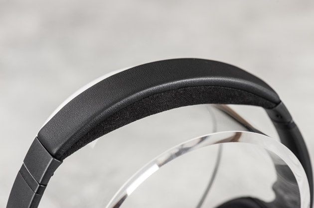 Bose QC35 - pałąk - góra