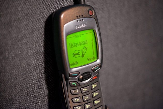 Nokia 7110 lakier kameleon