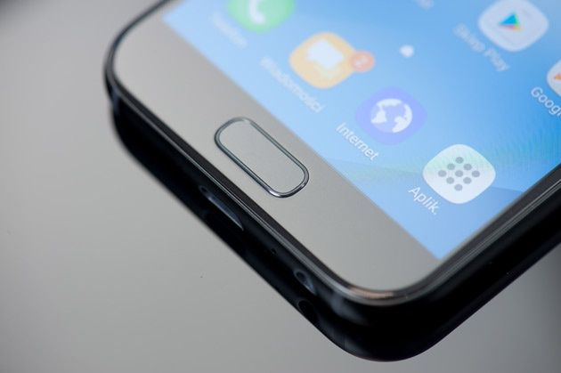 Samsung Galaxy A3 2017 - czytnik linii papilarnych