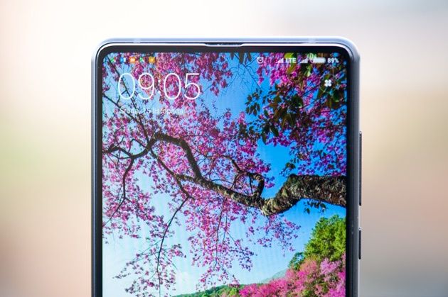 Xiaomi Mi Mix 2 - duży, jasny wyświetlacz