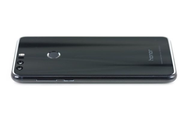 Honor 8 - prawy bok