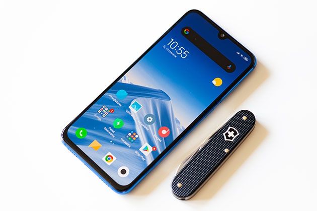 Xiaomi Mi 9 SE - dobry smartfon za mniej niż 1400 zł
