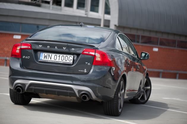Volvo S60 tył