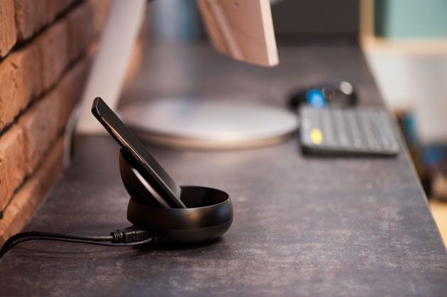 Samsung DeX Station - podłącz smartfon do monitora lub telewizora