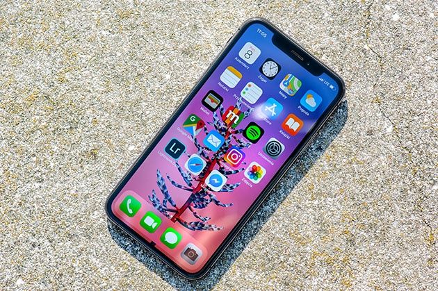 iPhone XS - ekran