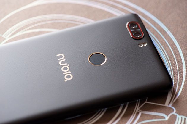 Nubia Z17 Lite - tył