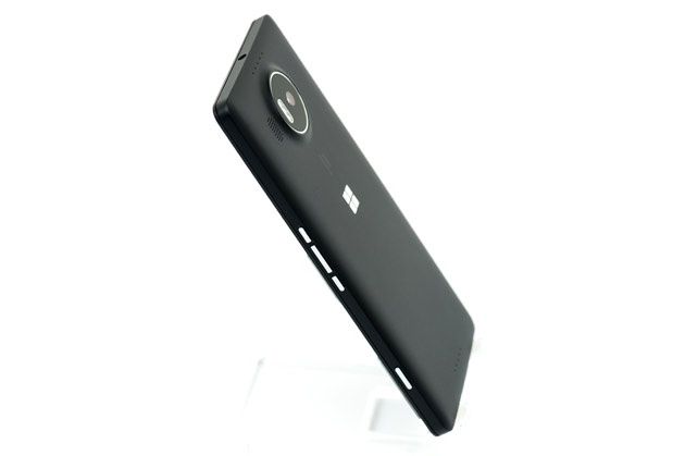 Microsoft Lumia 950 XL prawy bok