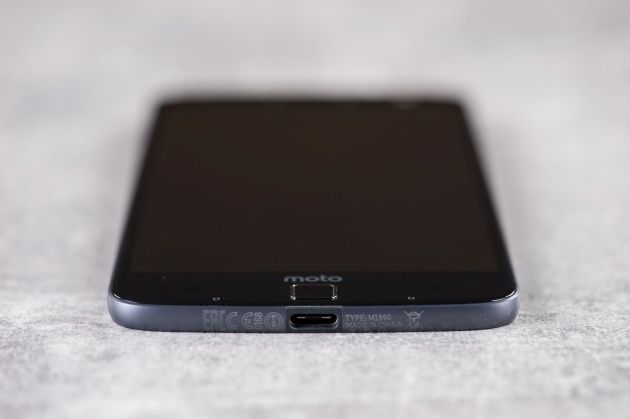Moto Z złącze USB