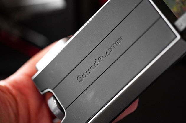 Sound BlasterX G6 - gumowy spód