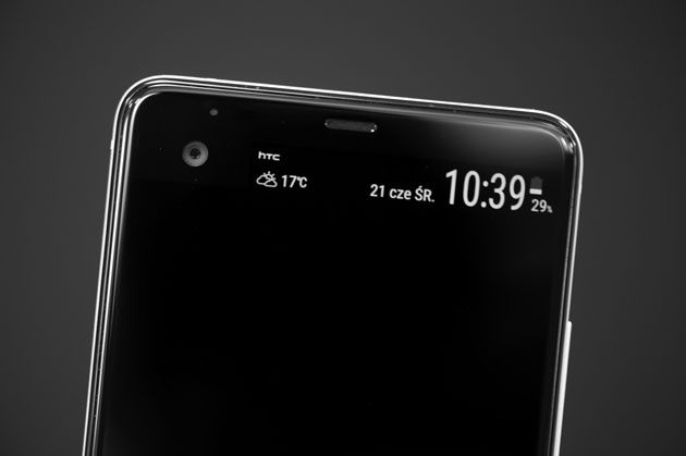 HTC U Ultra ekrany