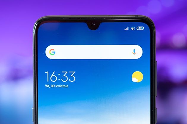 Xiaomi Mi 9 - cienkie ramki