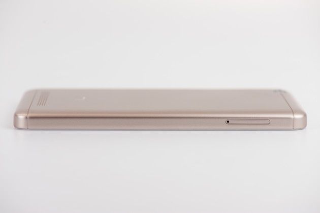 Xiaomi Redmi 4A - slot kart SIM - Dual SIM LTE