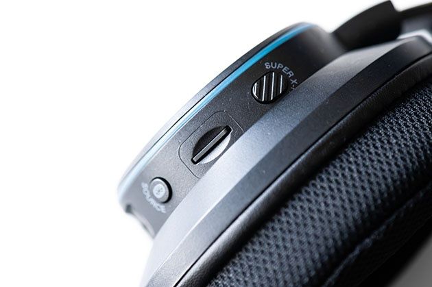 Creative SXFI Air - przyciski