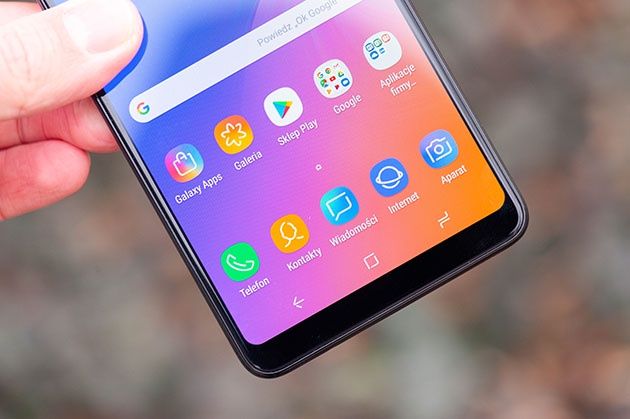 Samsung Galaxy A9 2018 - wyświetlacz