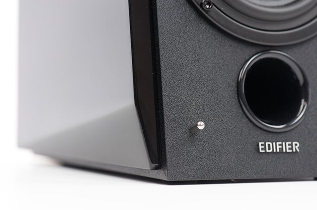 Edifier R1850DB - bass reflex