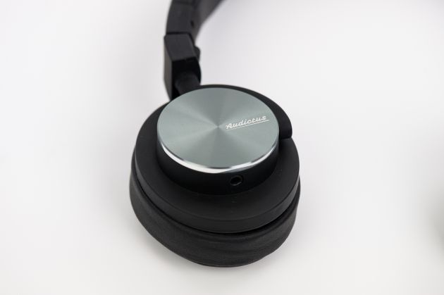Audictus Achiever obudowa