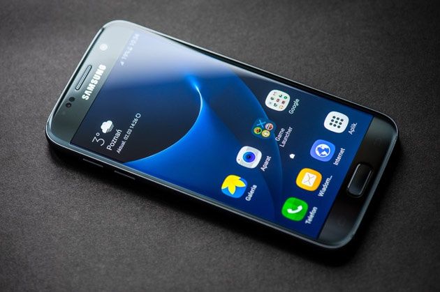 Galaxy S7 - obudowa smartfona