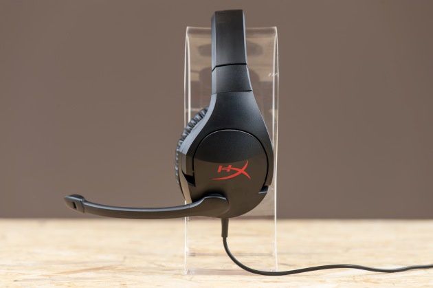 HyperX Cloud Stinger lewy profil