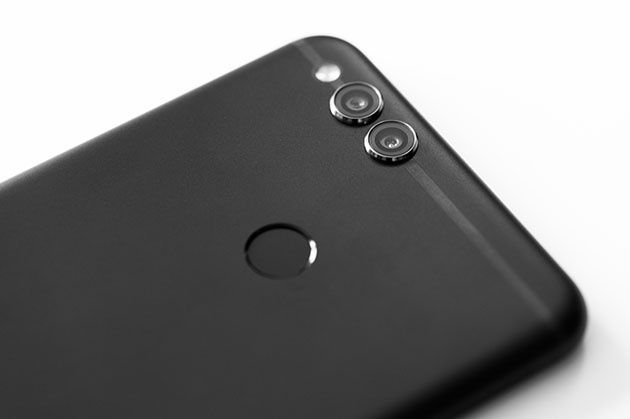 Honor 7X - tył obudowy