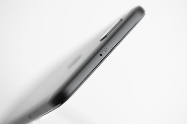 Xiaomi Mi A1 - nadajnik podczerwieni IR