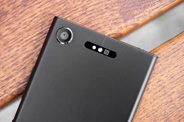 Xperia XZ1 - aparat tylny