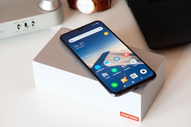 Xiaomi Mi 9 - wyświetlacz