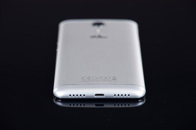 Wiko Ufeel Prime port USB