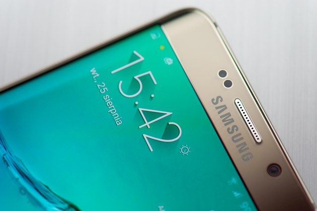 Samsung Galaxy S6 edge plus - góra ekranu