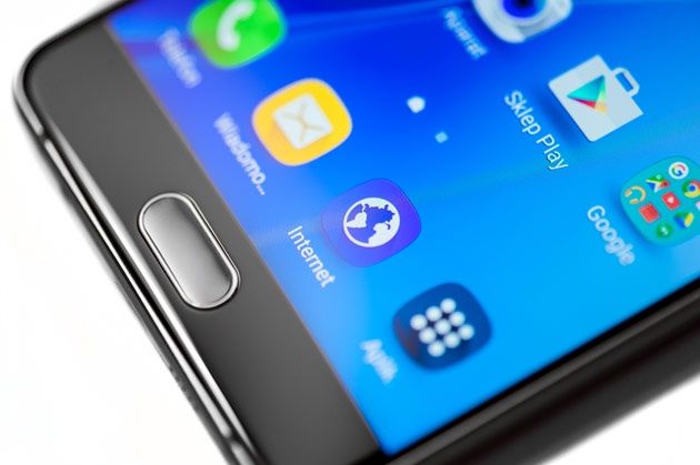 Samsung Galaxy A5 2016 - przycisk pod wyświetlaczem