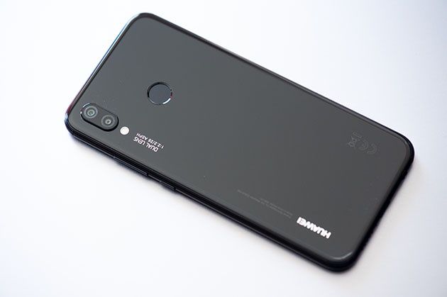 Huawei P20 Lite - szklany tył
