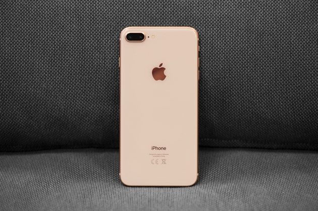 iPhone 8 Plus tył