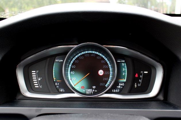 Volvo S60 - zegary motyw 2