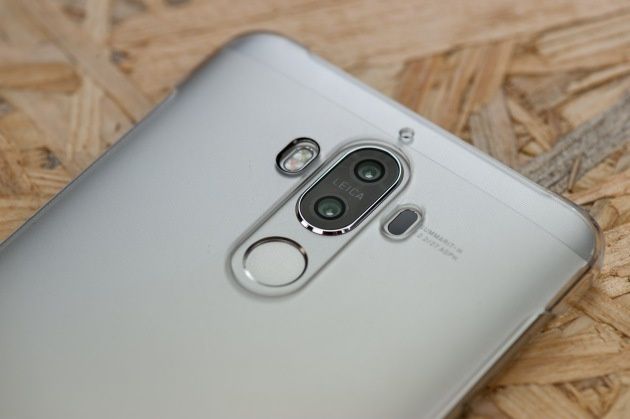 Huawei Mate 9 pokrowiec