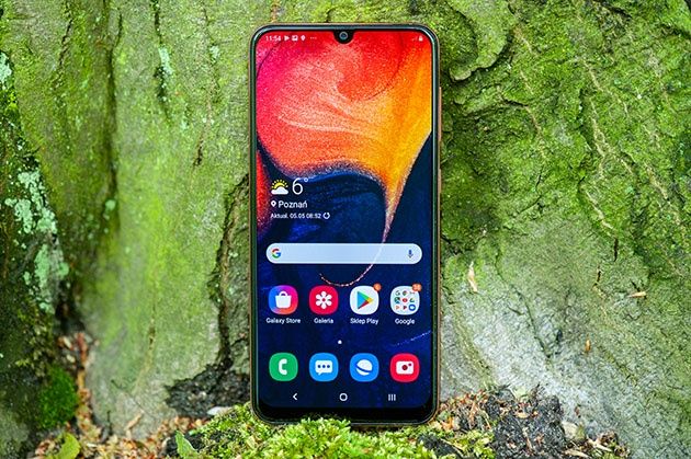 Samsung Galaxy A50 - wyświetlacz Super AMOLED