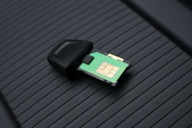 Volvo S60 - adapter SIM
