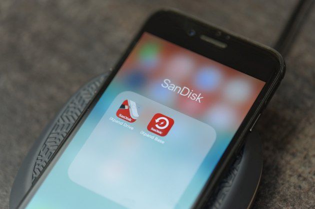 sandisk ixpand base 7