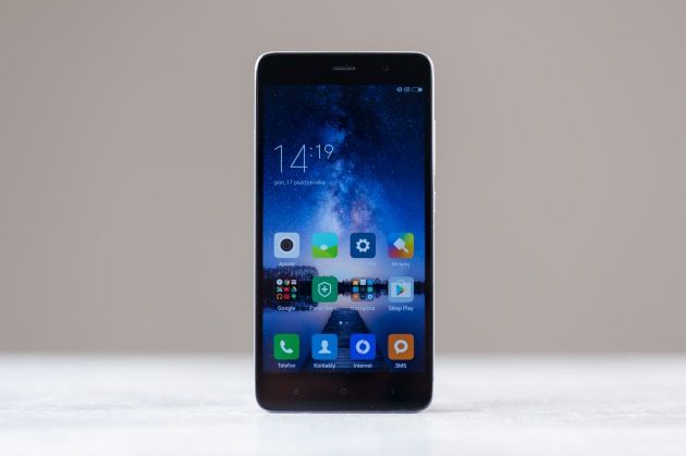 Xiaomi Redmi Note 3 przód