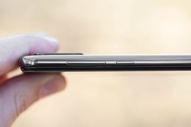 Xiaomi Mi Mix 3 - przyciski