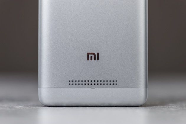 Xiaomi Redmi Note 3 dół