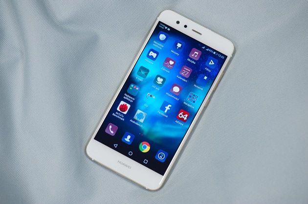 Huawei P10 Lite - wyświetlacz