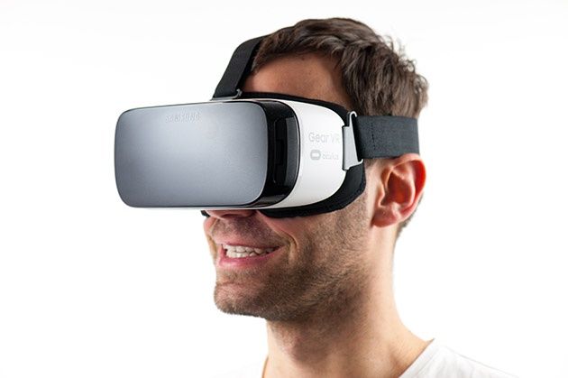 Samsung Gear VR - gogle na głowie