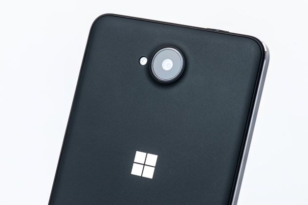 Microsoft Lumia 650 - tył